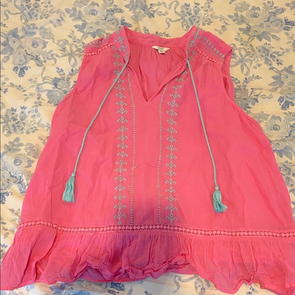 crown & ivy Tops - Crown & Ivy Pink Blouse with Blue Embroidery